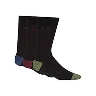 Pack of three designer black coloured heel and toe socks